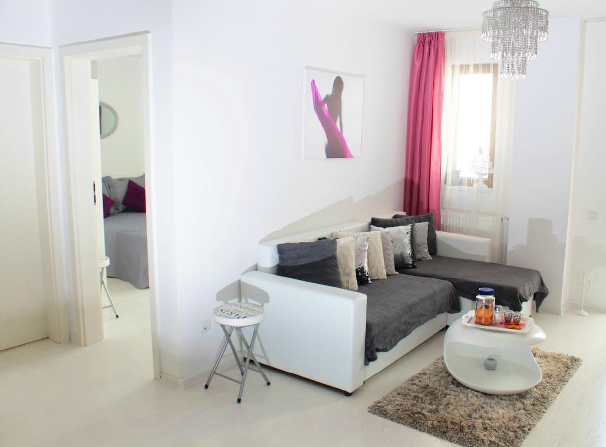 White Luxury *